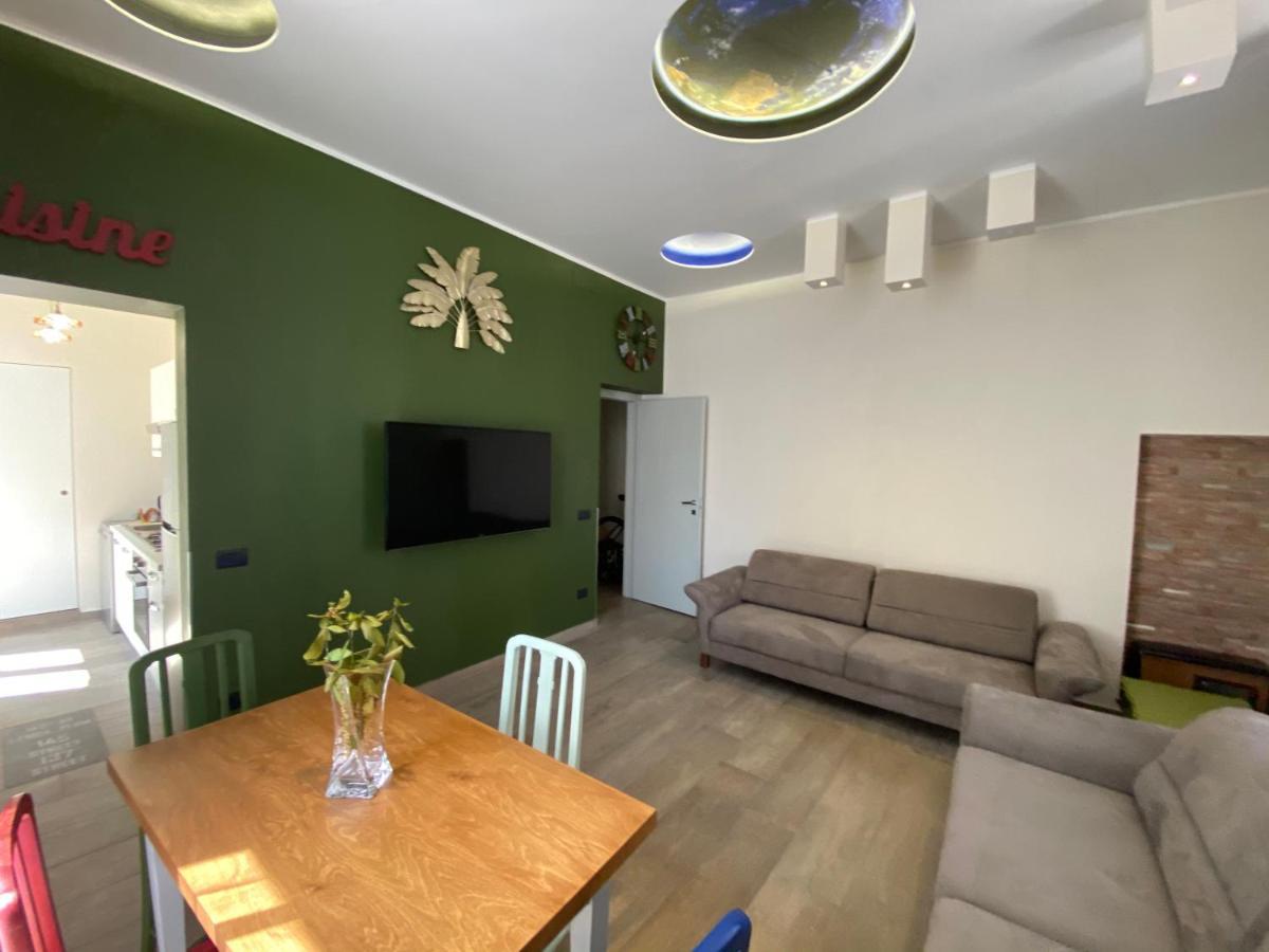Centro & Mare II Appartement Savona Buitenkant foto